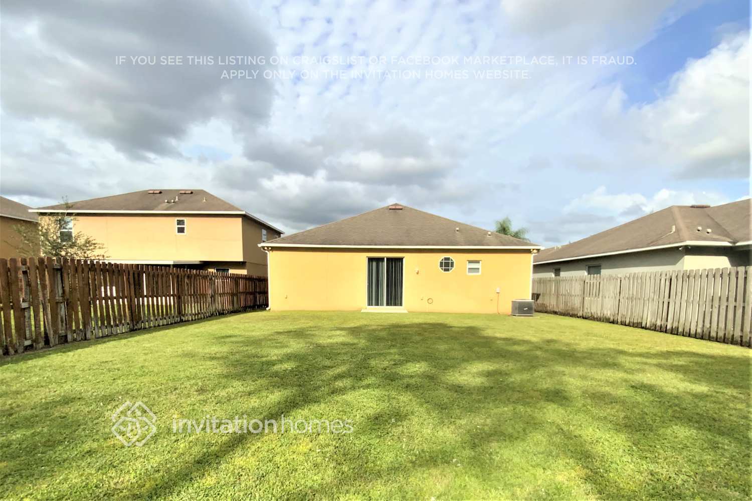 Building Photo - 3155 Burdock Ave