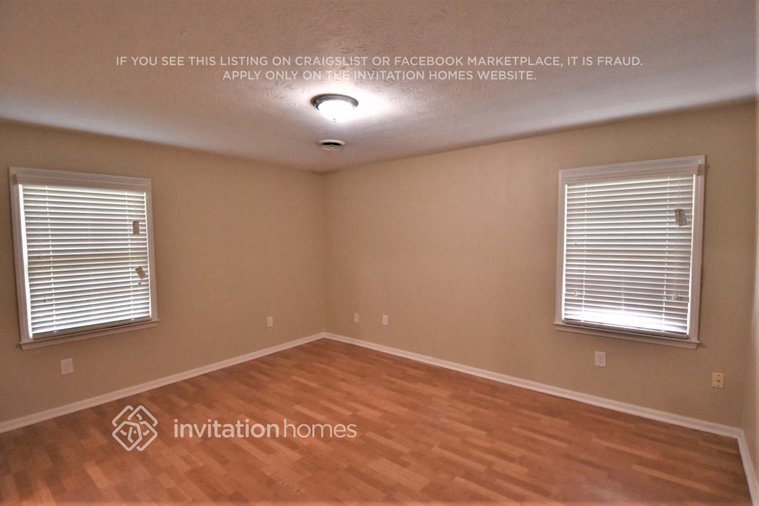 Building Photo - 207 Rennes Ct