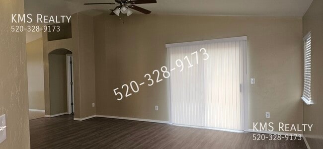 Building Photo - 7178 S Oakbank Dr