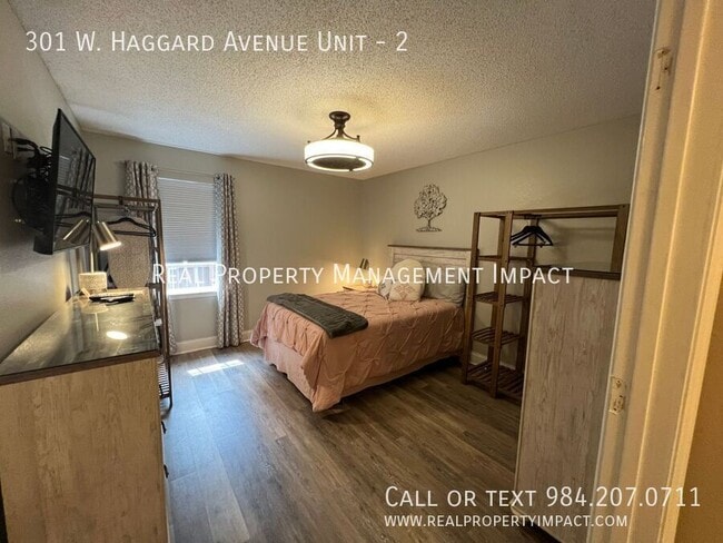 Building Photo - 301 W Haggard Ave