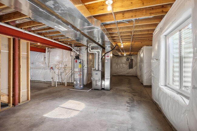 Building Photo - 1672 Glenbrooke Ln