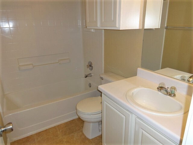 Building Photo - 211 Remington Run