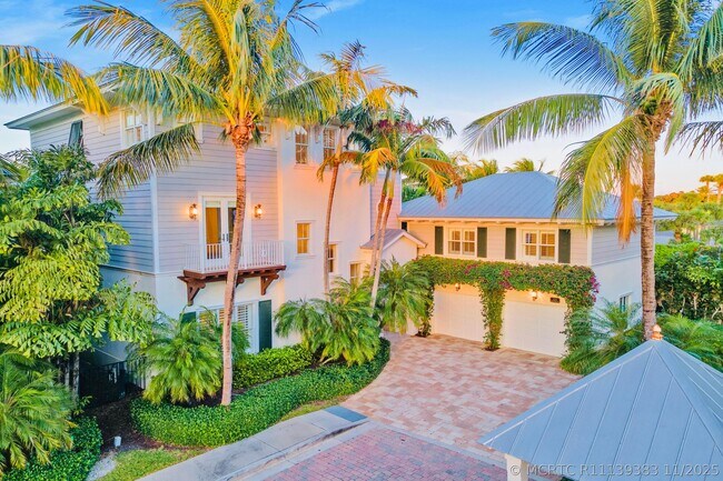 Building Photo - 111 Beachwalk Ln