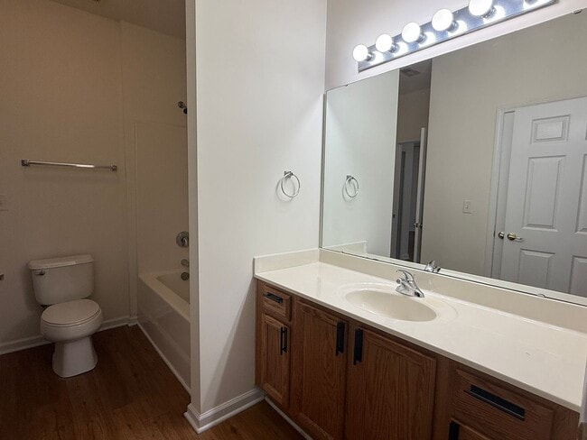 Building Photo - 7033 Somerset Springs Dr