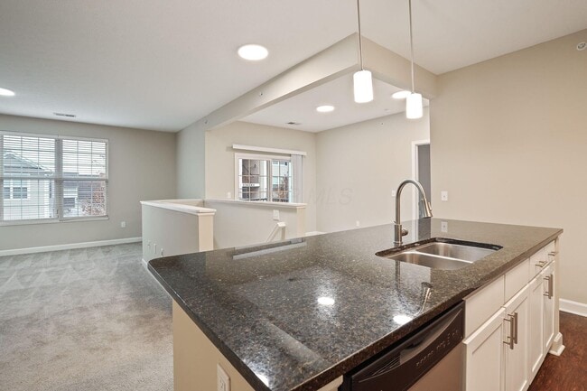 Building Photo - 5137 Foxtail Pine St