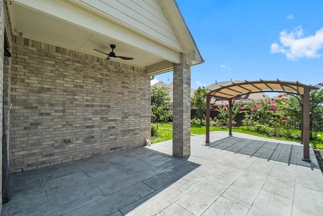 Building Photo - 2840 Jehlon Ln