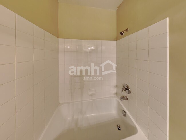 Building Photo - 2920 E Gables Vale Ct