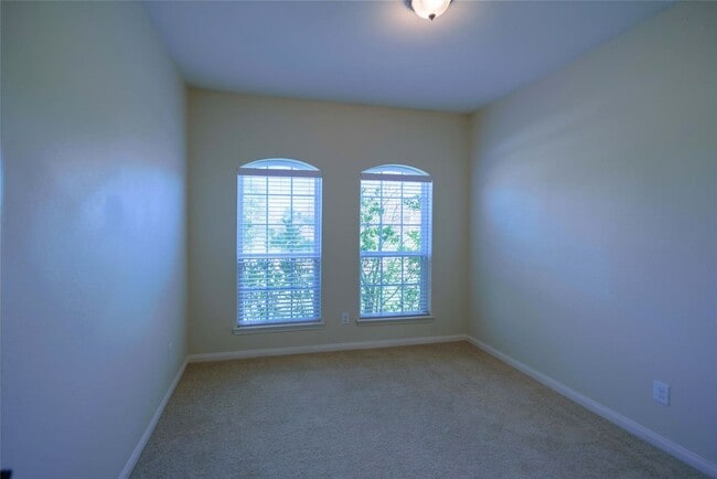 Building Photo - 20503 Parazetta Pl