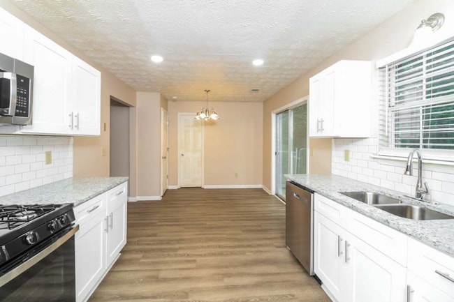 Building Photo - 1304 maddison Ave