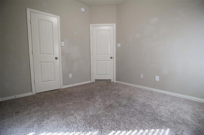 Building Photo - 18768 Kelly Meadows Ln
