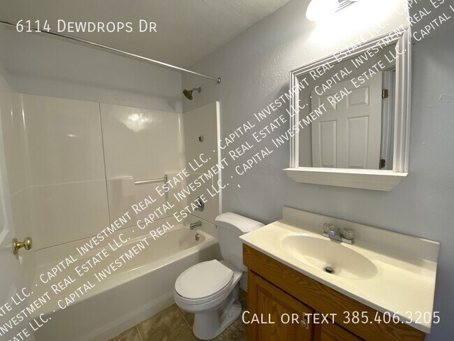 Building Photo - 6114 Dewdrops Dr