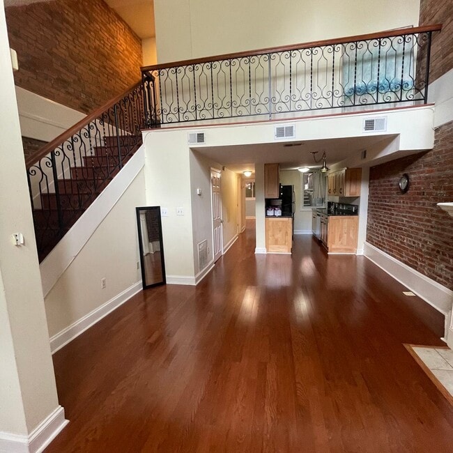 Building Photo - 1812 13th St NW