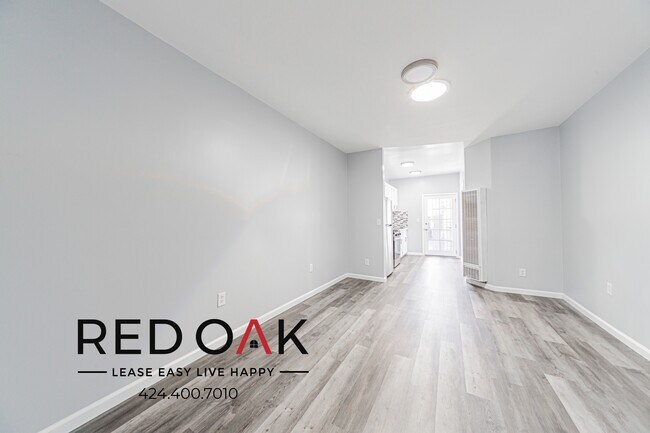 Building Photo - 1032-1036 Normandie Ave