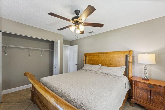 Building Photo - 13679 Callington Dr