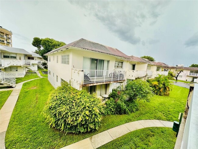 Building Photo - 7308 SW 82nd St