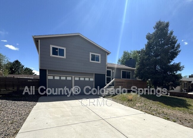 Building Photo - 5185 Nolte Dr N