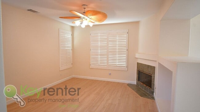 Building Photo - Poway Unified School District | Townhouse in The 4S Ranch| Quick and convenient access to SR-56