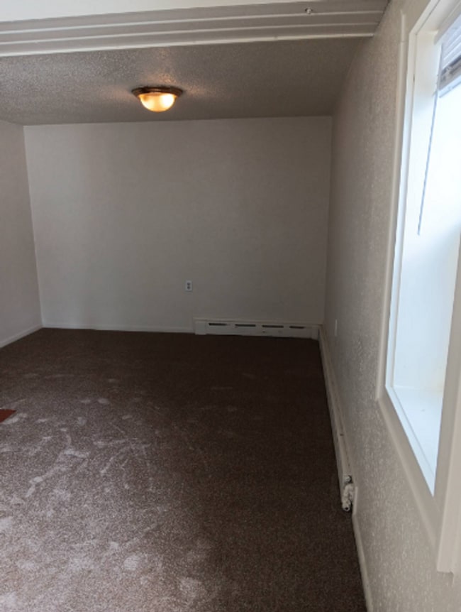 Building Photo - 38 Manitoba Ave