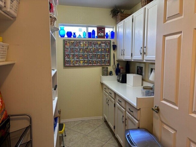 Building Photo - 2502 Leisure World