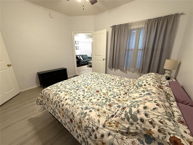 Building Photo - 10764 70th Ave N