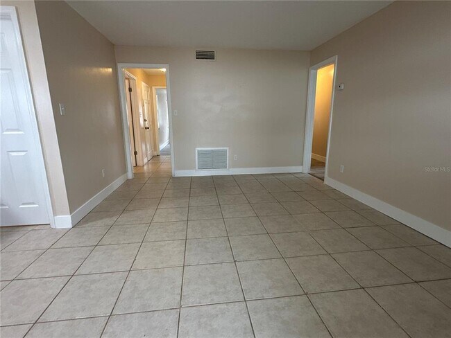 Building Photo - 5508 Turkey Lake Rd