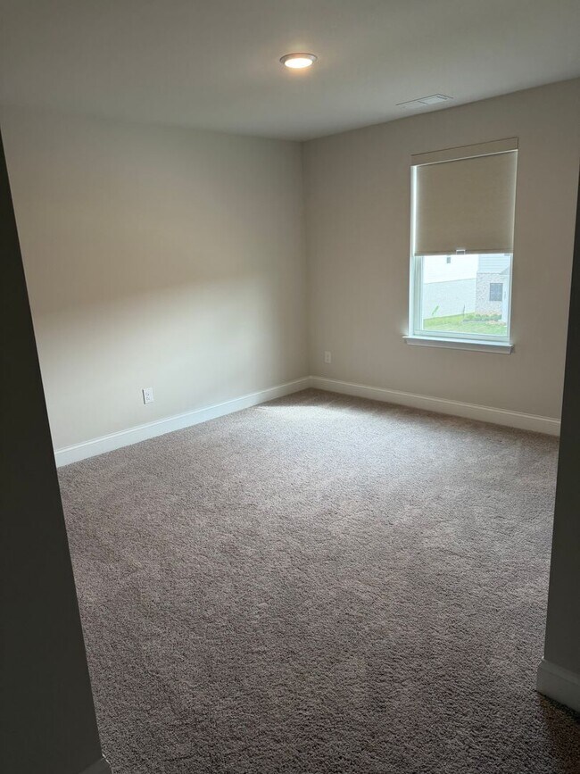 Building Photo - New construction