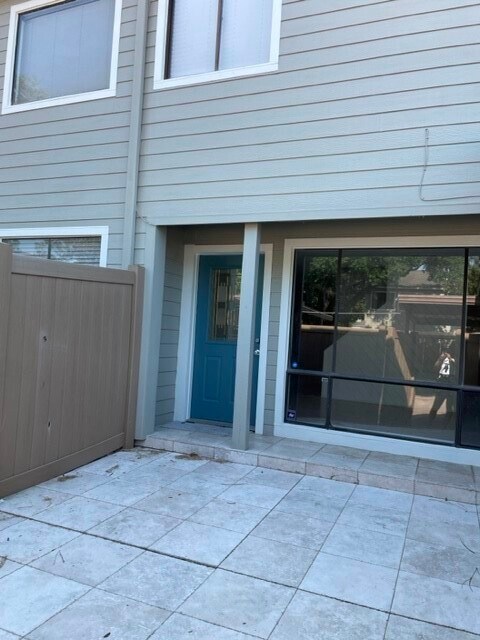 Building Photo - 2343 Briarwest Blvd