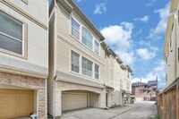 Building Photo - 503 Roy St