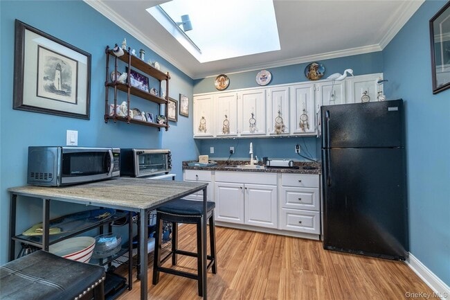 Building Photo - 535 W Hudson St