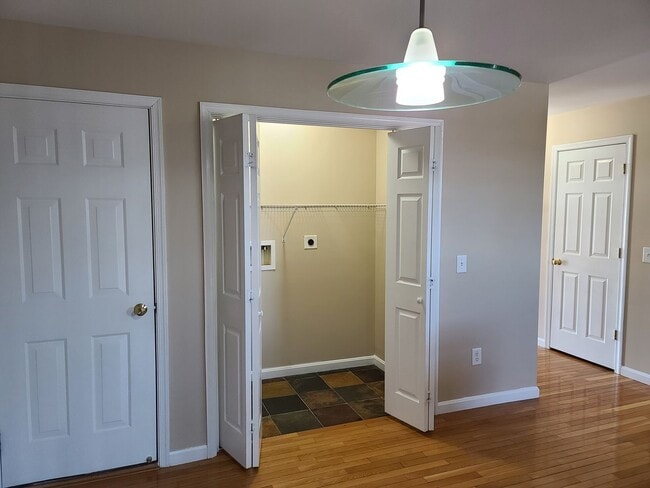 Building Photo - 3 Bedroom Townhome for Rent in Waynesboro