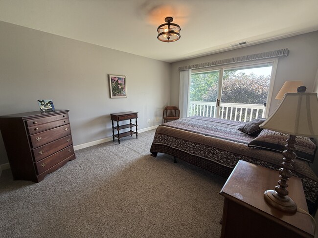Building Photo - 119 Birkdale Ct