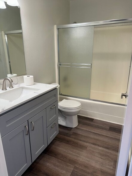 Building Photo - 5238 Hayter Ave