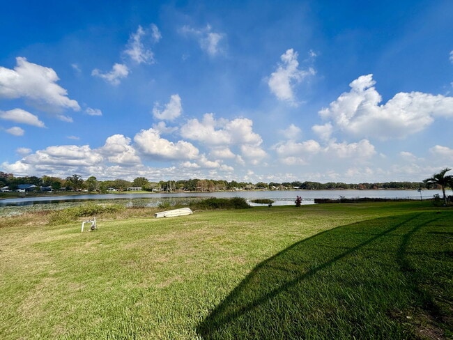 Building Photo - 9135 San Ambrosio Dr