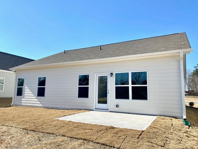 Building Photo - Home for lease!