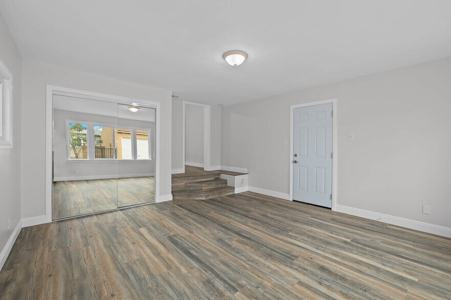Building Photo - 3709 Olive St