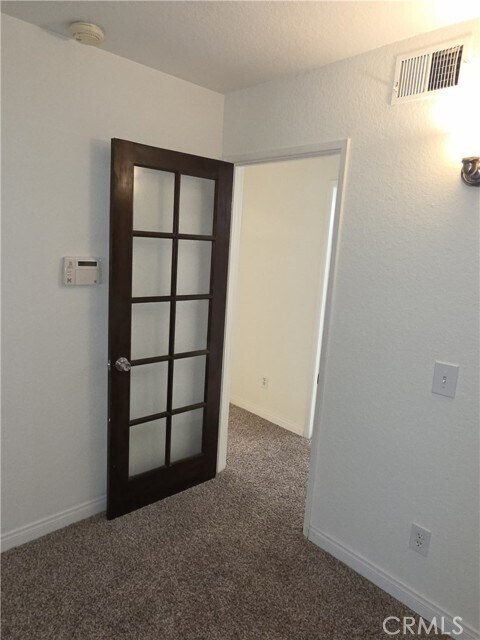 Building Photo - 19 Aruba St