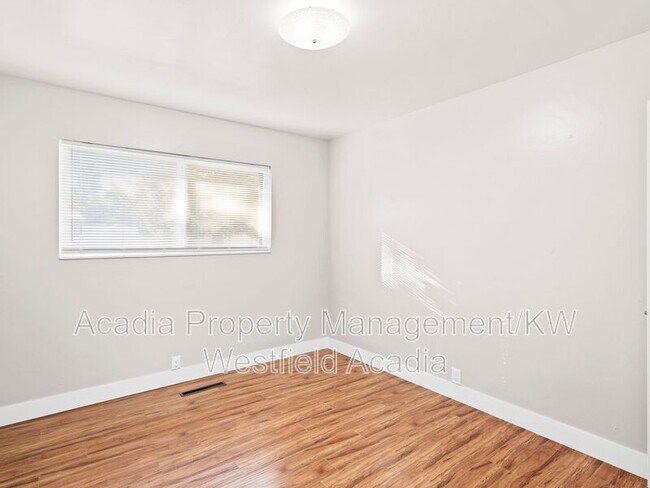 Building Photo - 1465 N 1200 W