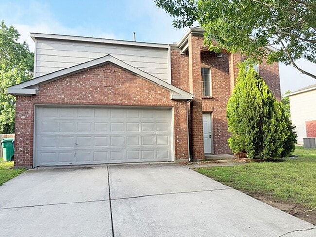 Building Photo - Great 4 Bdrm 2.5 Bath Home in Denton Tx