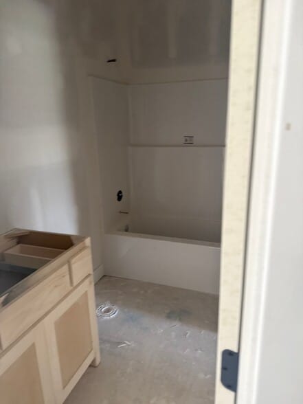 Building Photo - 7411 Englewood Ln