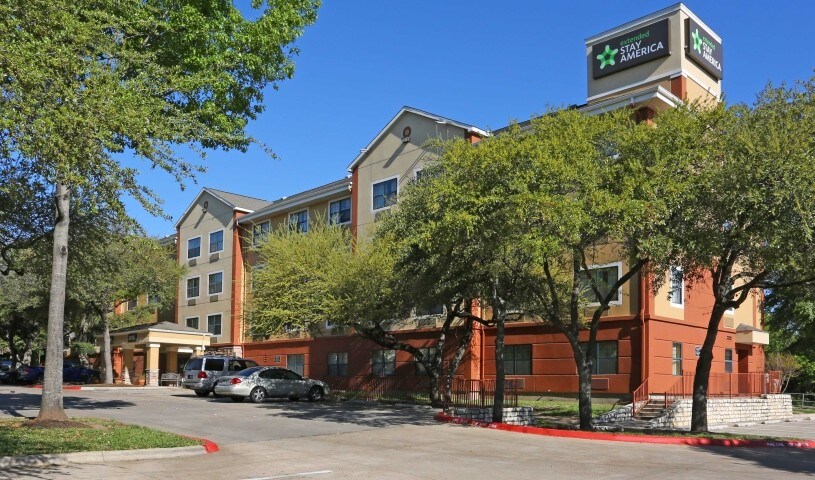 Furnished Studio Austin Arboretum Austin, TX
