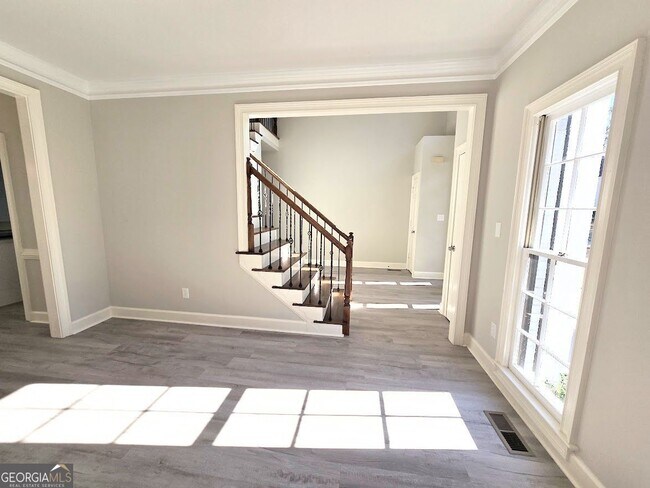 Building Photo - 2287 Birch Hollow Trail