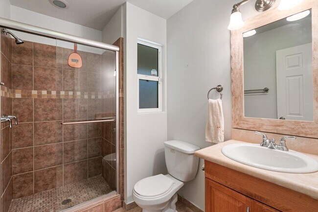 Building Photo - 27687 N Bay Rd