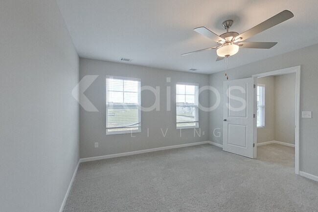 Building Photo - 5171 Cobalt Fls Bnd