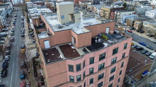 Building Photo - 43-49-49 Van Wagenen Ave