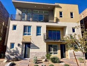 Building Photo - 4263 Solace St