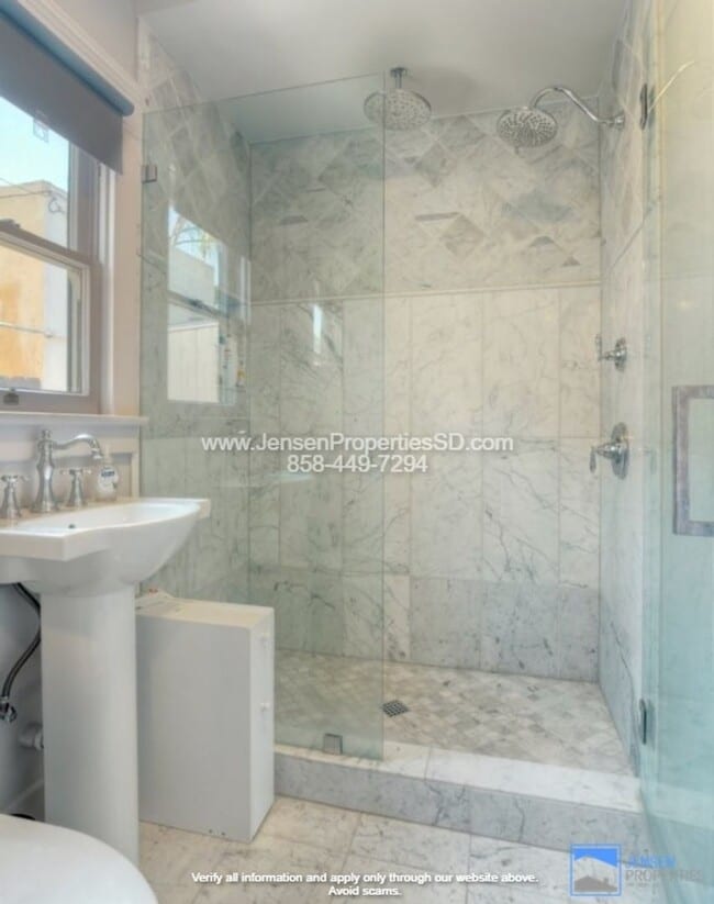 Building Photo - Beautiful 1br/1ba Home in a Wonderful Loca...