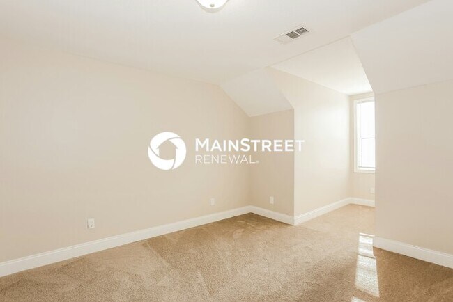 Building Photo - 3 Bedroom Pet-Friendly Home in Corryton, TN with Main Street Renewal