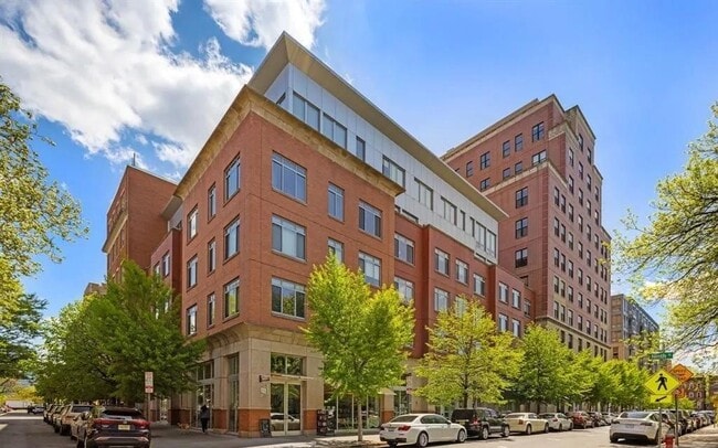 Building Photo - 25 McWilliams Pl