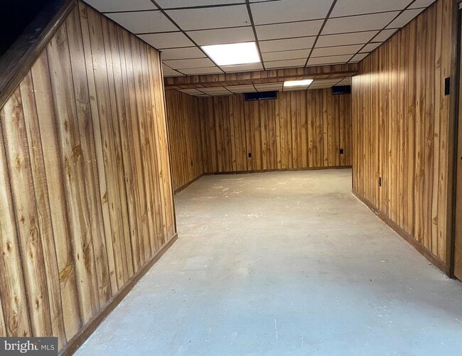 Building Photo - 4001 Brandywine Ct