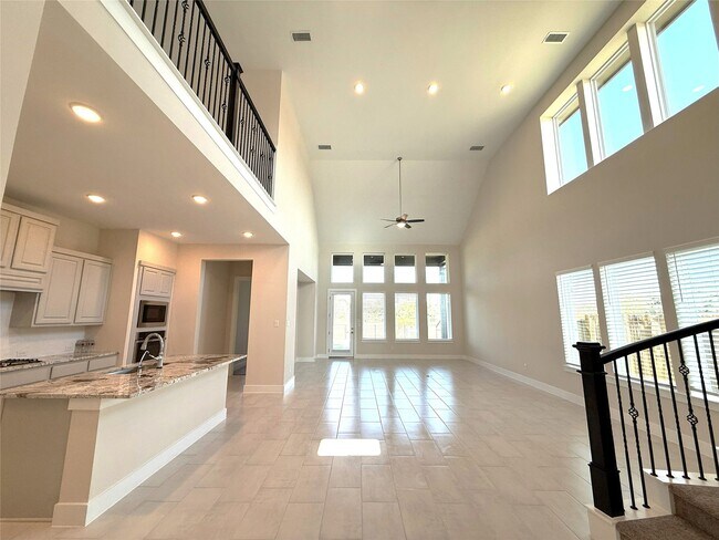 Building Photo - 2519 Dovetail Elm Dr